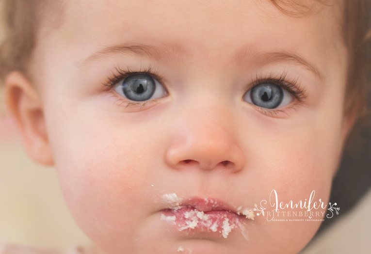cake smash, naked cake, mount washington KY, first birthday, milestone photography, one year