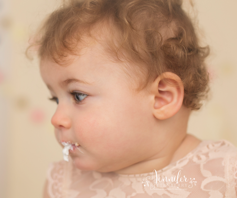 cake smash, naked cake, mount washington KY, first birthday, milestone photography, one year