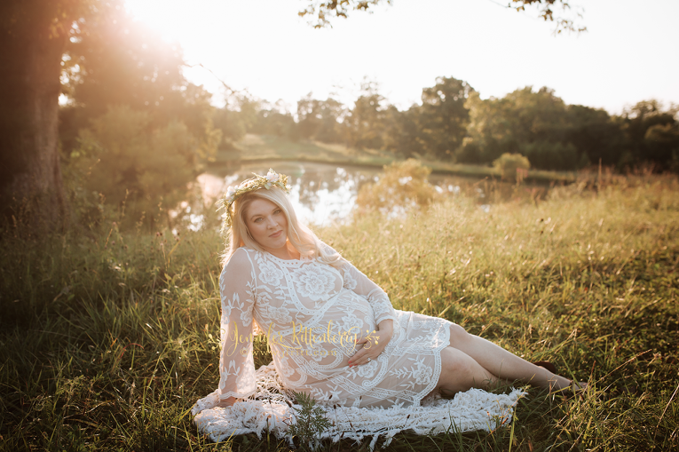 outdoor maternity session, sunset maternity, outdoor maternity, summer maternity session, couples maternity session, lace dress, vintage maternity dress, lace maternity dress, photo ideas, maternity posing ideas, sunset, kentucky, farm, pond, pregnancy photos, pregnant, maternity