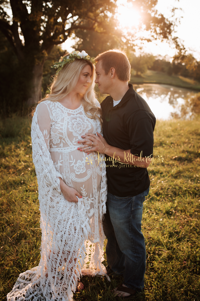 outdoor maternity session, sunset maternity, outdoor maternity, summer maternity session, couples maternity session, lace dress, vintage maternity dress, lace maternity dress, photo ideas, maternity posing ideas, sunset, kentucky, farm, pond, pregnancy photos, pregnant, maternity