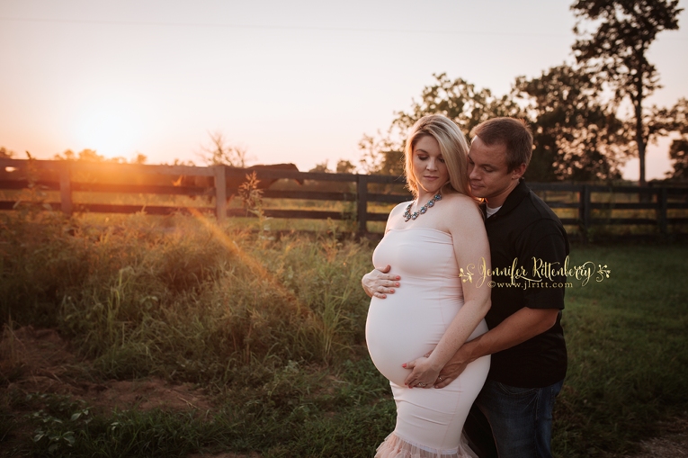 outdoor maternity session, sunset maternity, outdoor maternity, summer maternity session, couples maternity session, lace dress, vintage maternity dress, lace maternity dress, photo ideas, maternity posing ideas, sunset, kentucky, farm, pond, pregnancy photos, pregnant, maternity