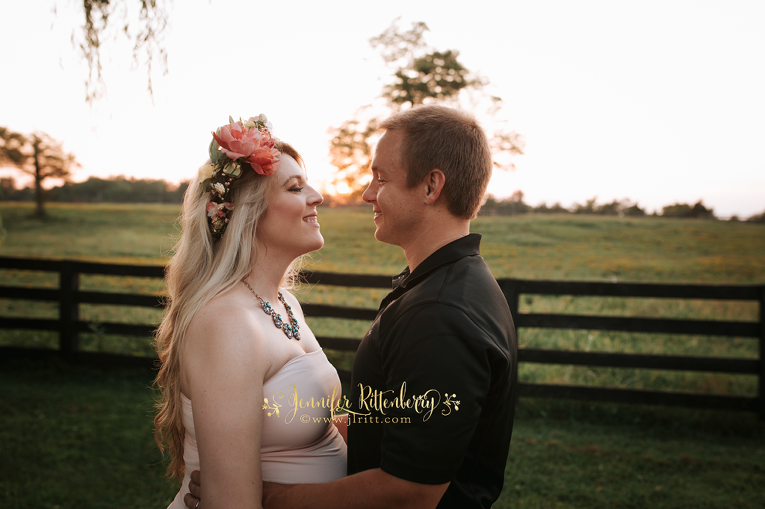 outdoor maternity session, sunset maternity, outdoor maternity, summer maternity session, couples maternity session, lace dress, vintage maternity dress, lace maternity dress, photo ideas, maternity posing ideas, sunset, kentucky, farm, pond, pregnancy photos, pregnant, maternity