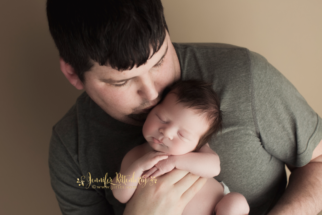 newborn boy, parent posing, family of 3, adoption, foster to adoption, newborn session, newborn photography, dad posing with newborn boy