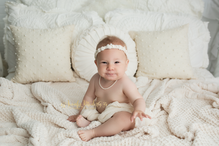 Mount Washington KY Baby Photographer | Isla Milestone Session
